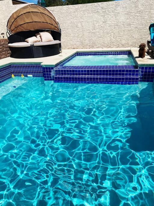 Amazing Heated Pool And Private Hot Tub 3Br In Heart Of Lv Villa Las Vegas Bagian luar foto